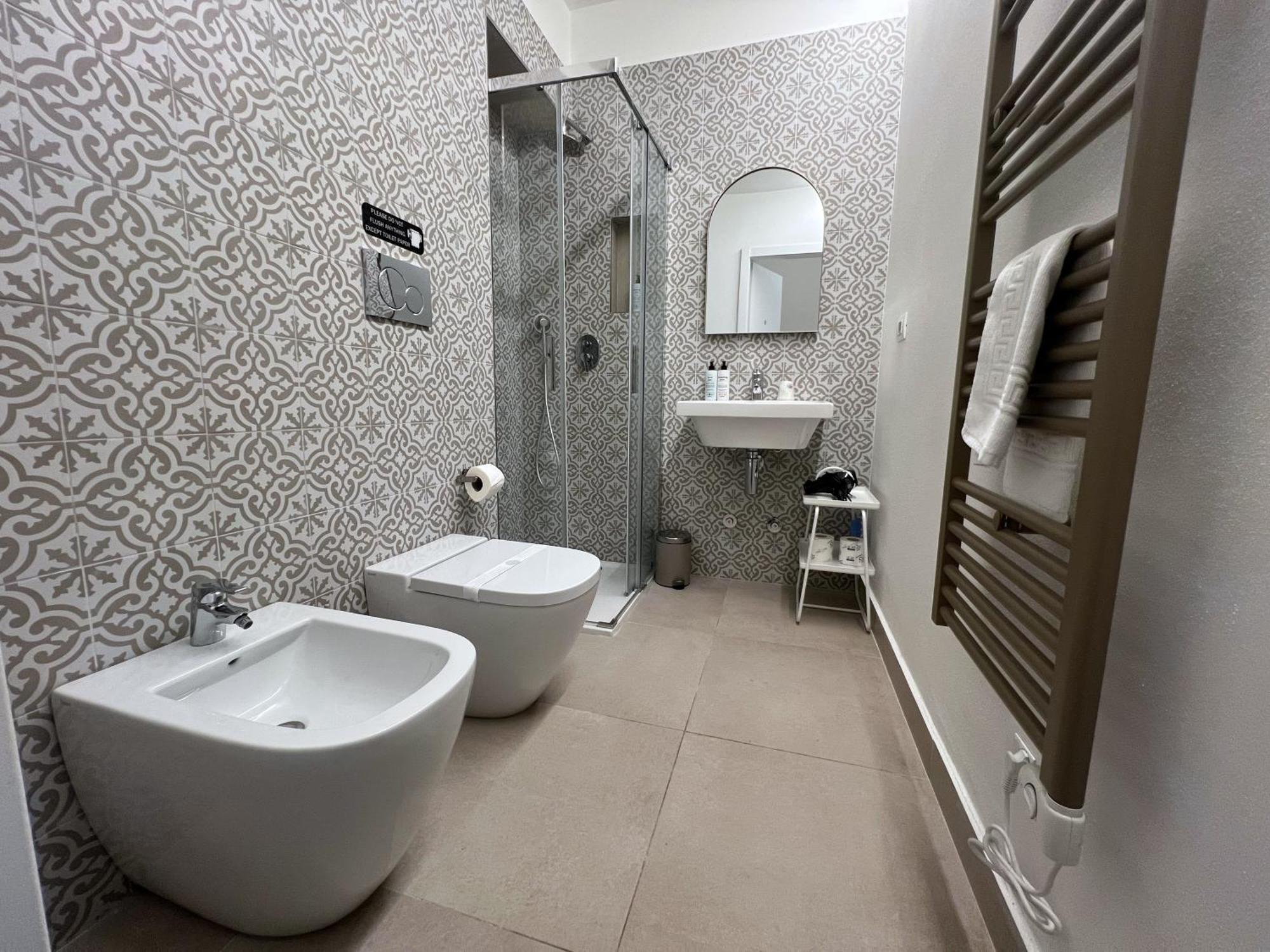 Mercadante Suite Central City Milan Luaran gambar